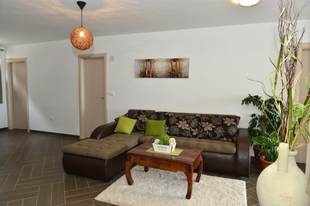 Apartments Kuljace Sveti Stefan Εξωτερικό φωτογραφία